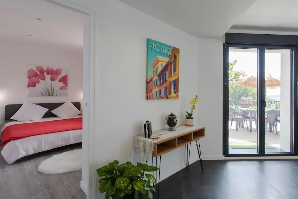 Appartamento Echapee Belle - Vinayard View - Jacuzzi Bbq - Parking Nizza